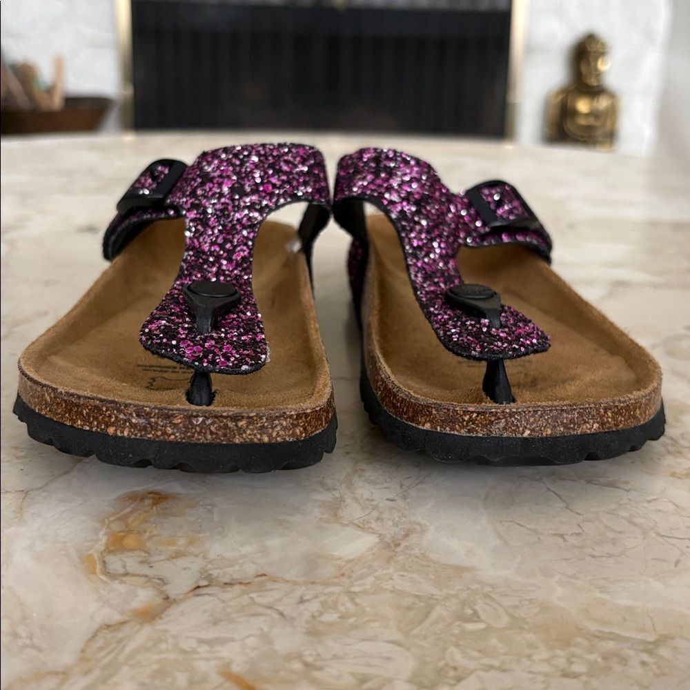 Betula by Birkenstock Gizeh Sandals – Pink Glitter – Size 5 - Picture 8 of 13
